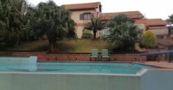 Villa de standing F5 avec piscine, Talatamaty