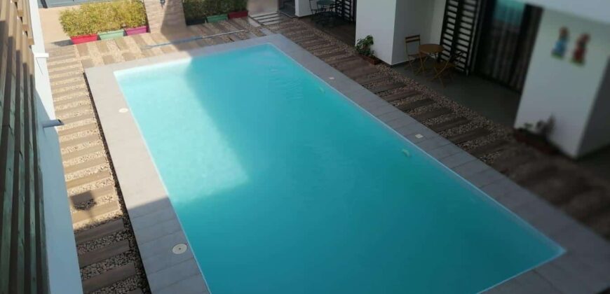 A louer un appartement de standing T2 avec piscine, Talatamaty