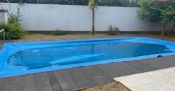 Location Villa moderne de type F4 avec piscine située dans une résidence sécurisée à Ankadimbahoaka