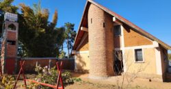 A louer une maison écologique F2, au bord du lac, Ambatolampy Tsimahafotsy