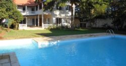 Charmante villa F5 à louer avec piscine et jardin à Ambatobe