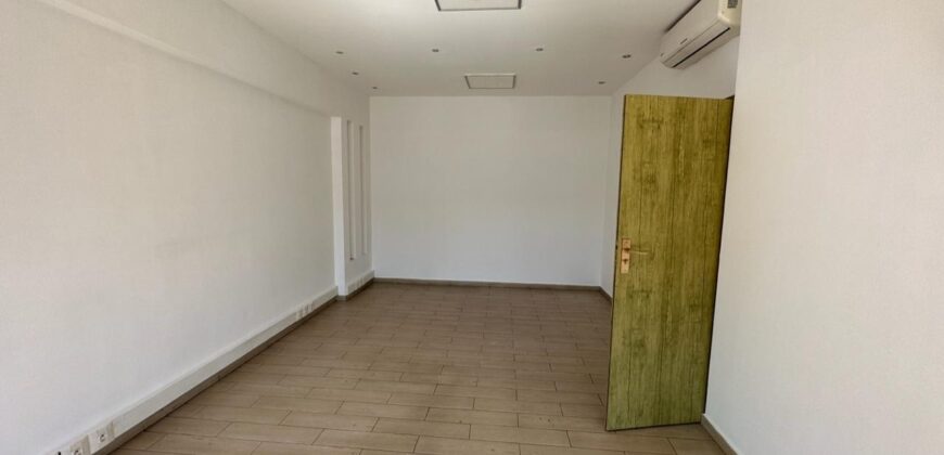 A louer un local professionnel spacieux de 192 m2 situé dans un quartier dynamique à Alarobia