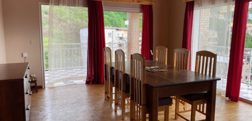 En location un confrtable appartement T3 meublé situé à Ambanidia